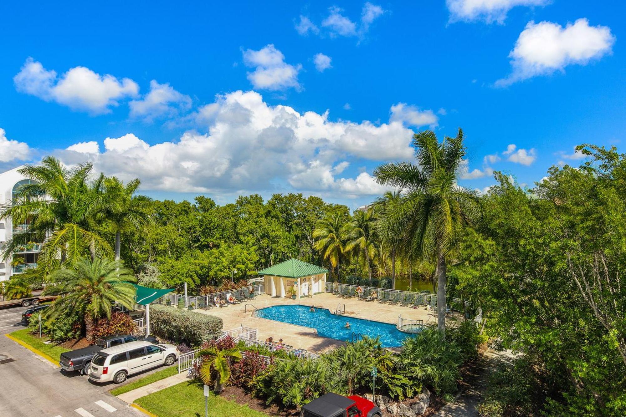 Sunrise Suites Jamaica Suite #102 Key West Kamer foto