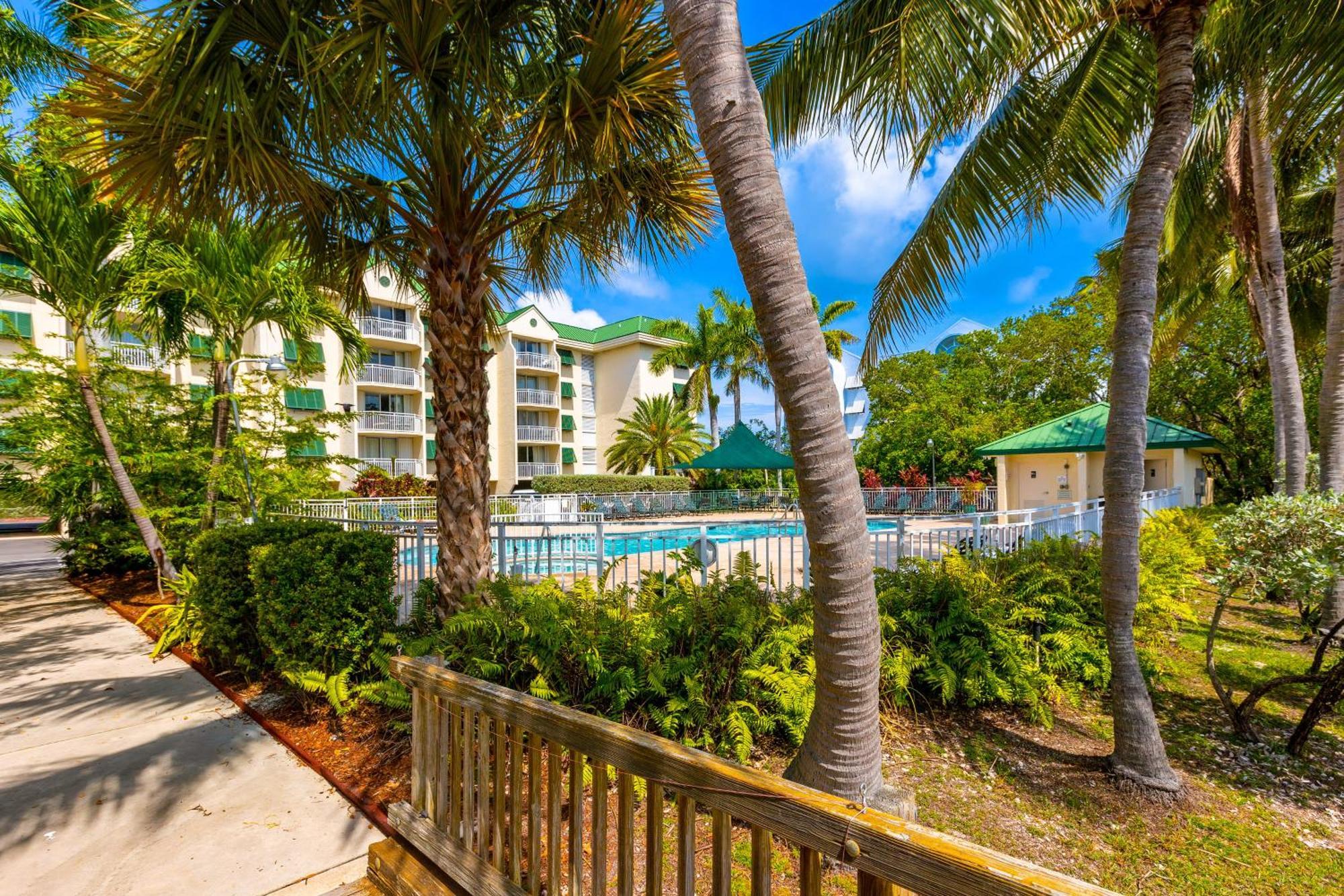 Sunrise Suites Jamaica Suite #102 Key West Kamer foto