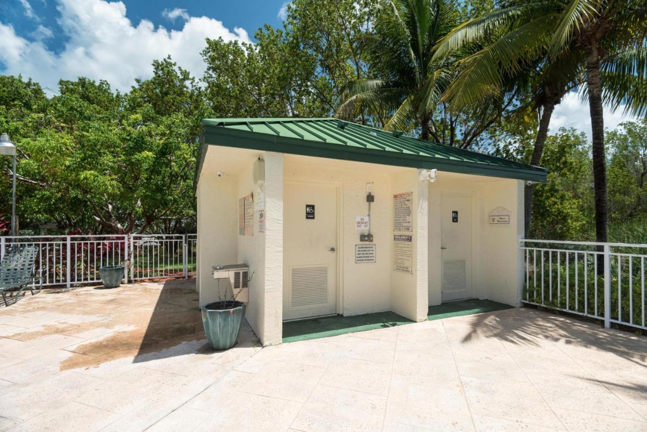 Sunrise Suites Jamaica Suite #102 Key West Buitenkant foto